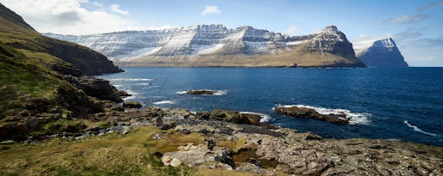 Praktfuldt udsigtspunkt, Kirkjugøta, Viðareiði, Færøerne