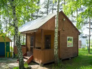 Chalet Sail
