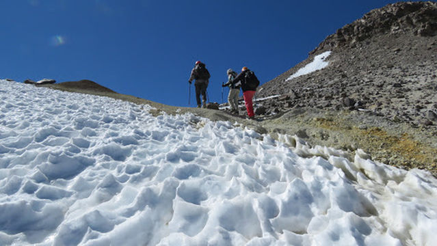 Caminandes Atacama Hostal y Agencia de Turismo