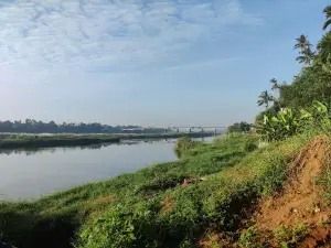 Adi Shankara Sthoopam Temple