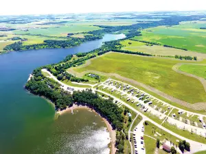 Lake Minnewasta