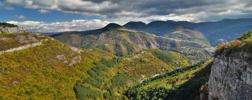 Waterfall Skaklya (Zasele)