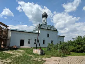 Свято-Троицкий Островоезерский монастырь