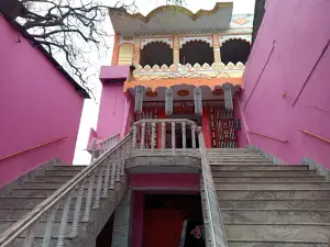 New Hanuman Garhi Mandir