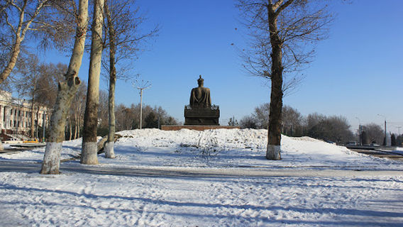 Amir Temur Monument