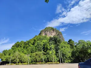 Khao Chang Hai Cave