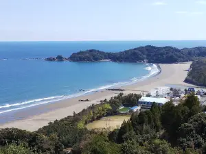 Nukumisafin Beach