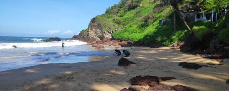 Grandmother's Hole Beach