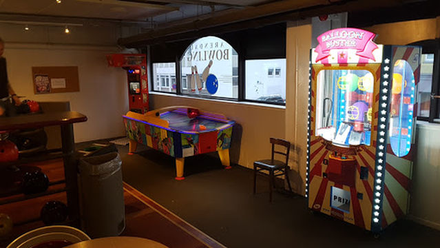 Arendal Bowling - Bowlinghall - Biljard - Selskapslokale - Firmafest