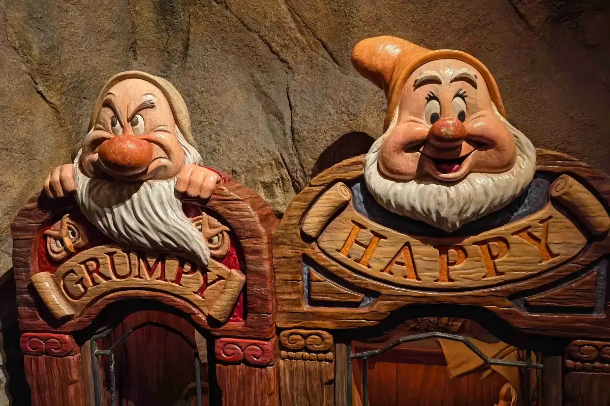 Seven Dwarfs Mine Train (Fantasyland)