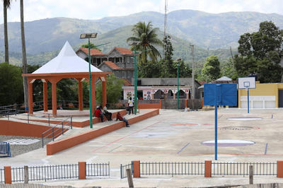Place publique de Dondon