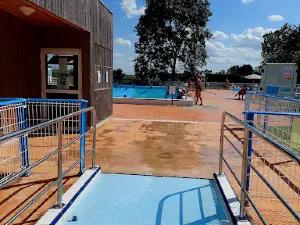 Piscine de Gracay