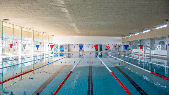 Centro deportivo Guadisport (Piscina municipal)