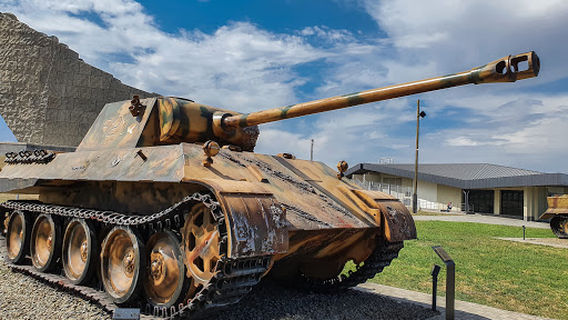 Memorial Slavy Na Sambekskikh Vysotakh