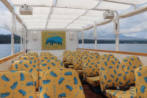 Kaba Bus 山中湖 水陸兩用巴士