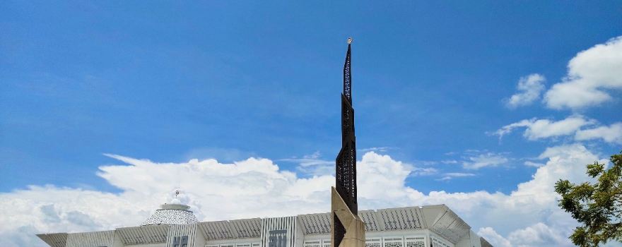 Raja Haji Fisabilillah Mosque