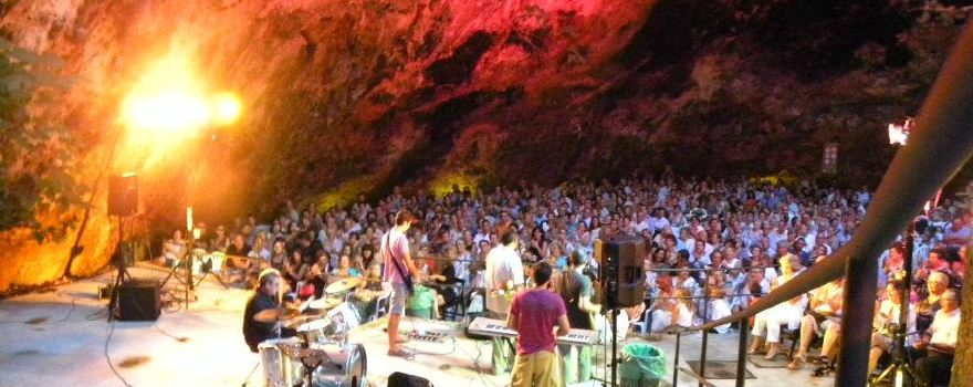 Hams' Caves