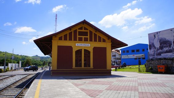 Luís Carlos Train Station