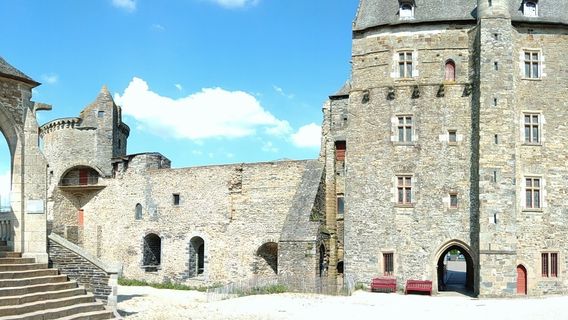Vitre Chateau