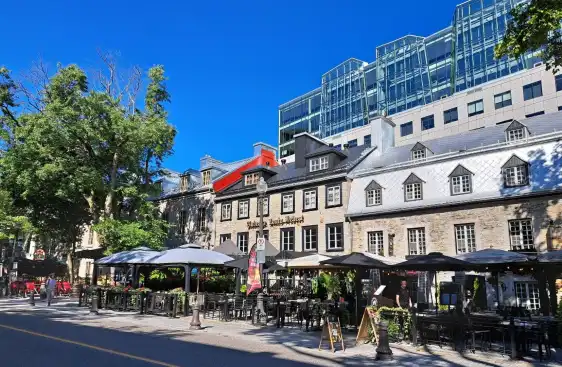 Hotel berhampiran Grande Allee