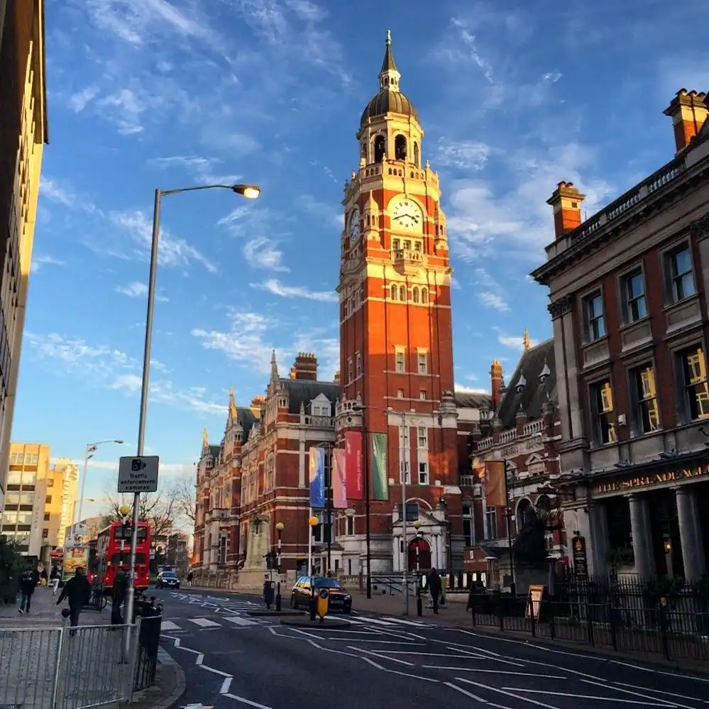 Hotels near Museum of Croydon