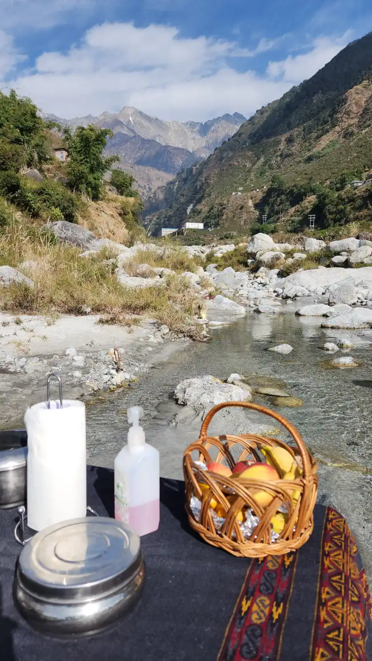 Hotels near Kangra Valley