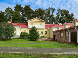 Dmitry Mendeleyev's Estate Museum
