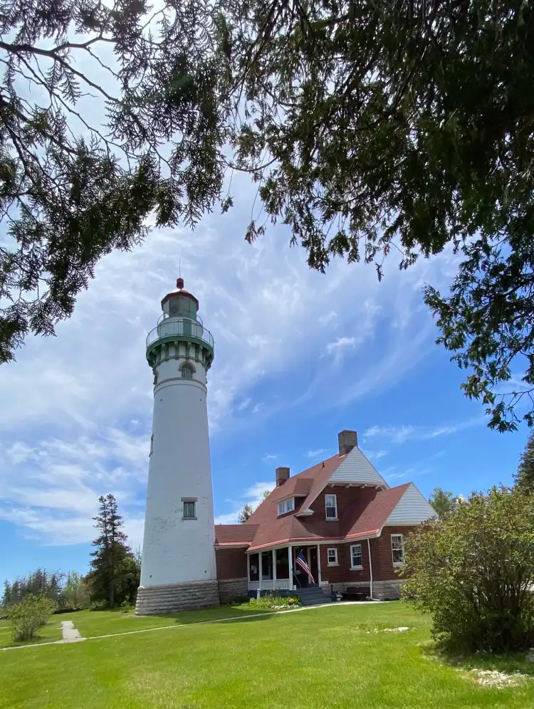 Hotels in Schoolcraft County