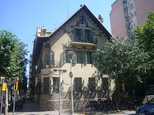 Hotel in zona Museu i Centre d'Estudis de l'Esport Doctor Melcior Colet