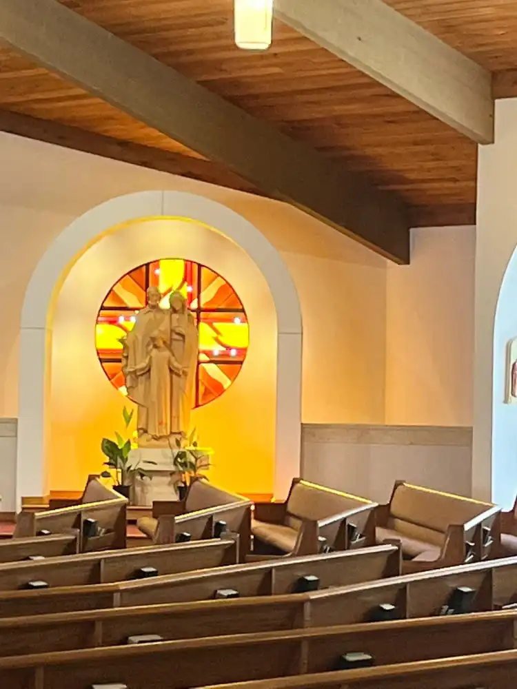 Hotels near Prince of Peace Catholic Church