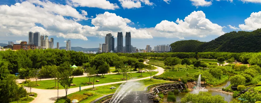 Taehwagang National Garden