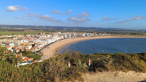 Baia de Sao Martinho do Porto