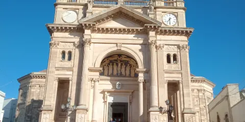 Parrocchia Santuario Basilica S.S. Cosma E Damiano
