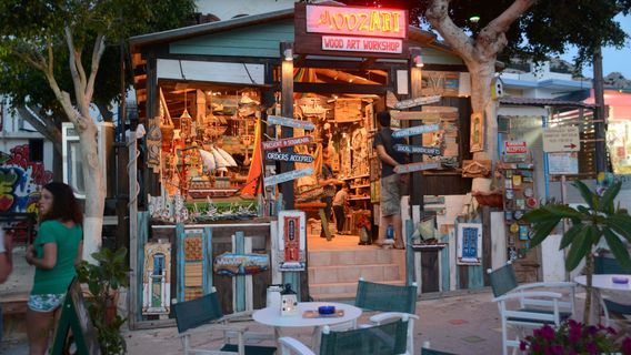 Moozart Wood Art Shop