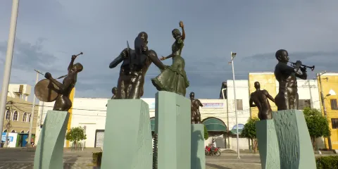 Monumento al Porro ' Maria Varilla'
