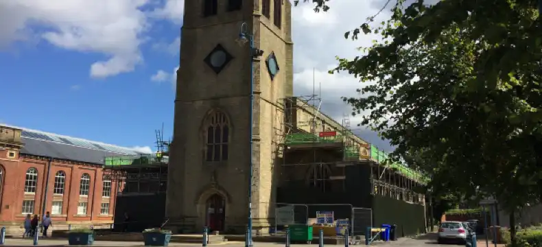 Hotéis em Tameside District