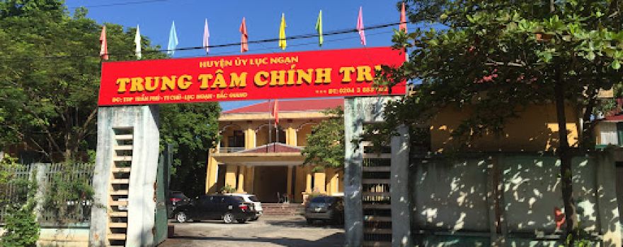 Quảng trường trung tâm huyện Lục Ngạn