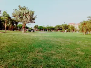 Railway Allama Iqbal Park