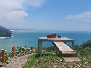 Pantai Surumanis Kebumen