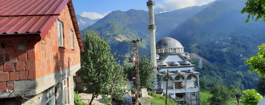 Yukarıdurak camisi