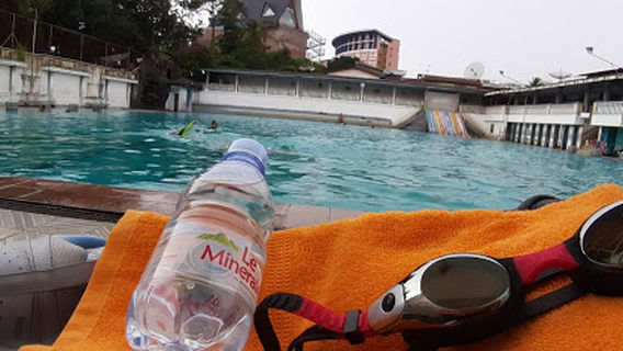 Kolam Renang Detis Sari Indah