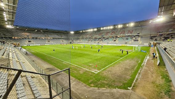Stade Louis Dugauguez