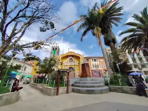 Plaza principal de Coroico