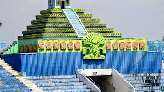 Jorge "Mágico" González Stadium