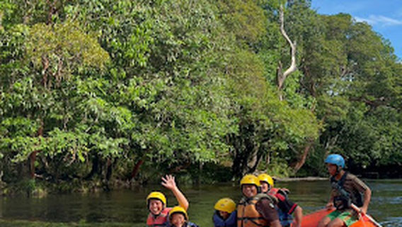 Air Terjun Riam Parangek