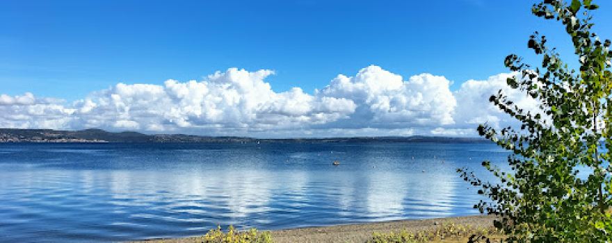 Lungo Lago di Bracciano