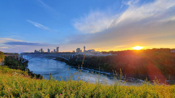 Niagara Falls