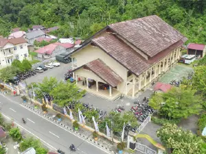 Rumoh Agam Tapaktuan