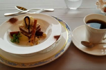 Le Trianon Restaurant