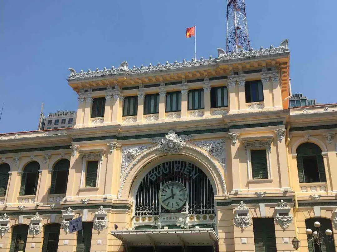 2_Saigon Central Post Office